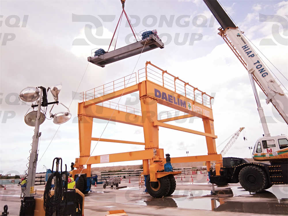 Installation process of 100 ton tire mounted gantry crane