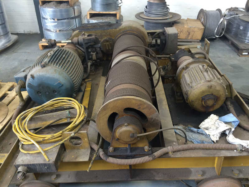 The old 10t double girder electric overhead travelling crane