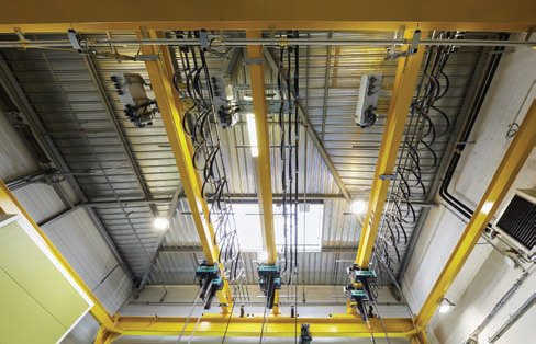 The three suspended cranes and each Europont suspended crane is fitted with two hoists