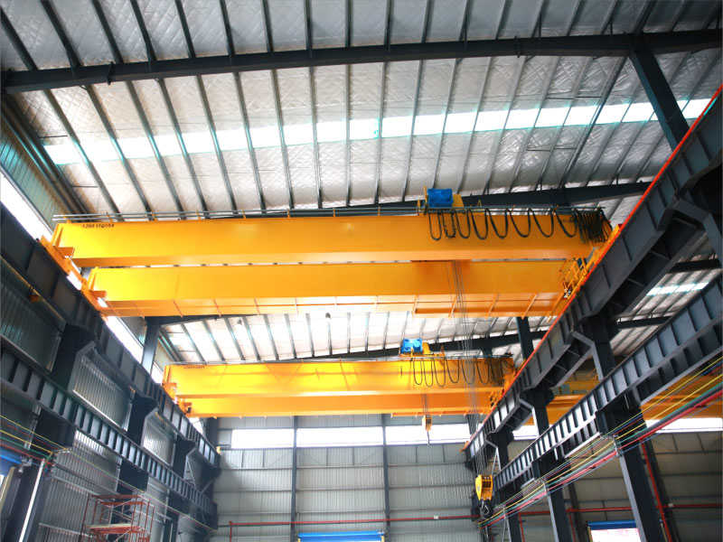 Double girder bridge crane