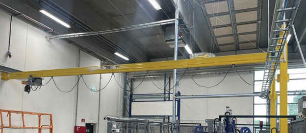 The second crane is a mono light crane solution with a 250kg capacity and a track length of 9.5m
